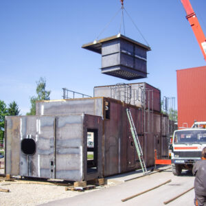 Containers up to 15 tons in weight and 15 x 5 meters in measurements.